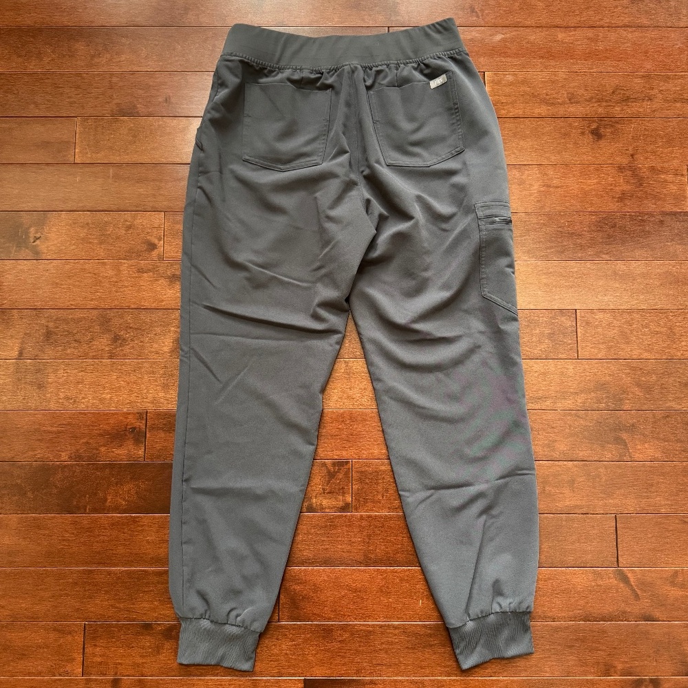 NWT Figs FIONx Zamora Jogger Charcoal Scrub Pants - Picture 5 of 6